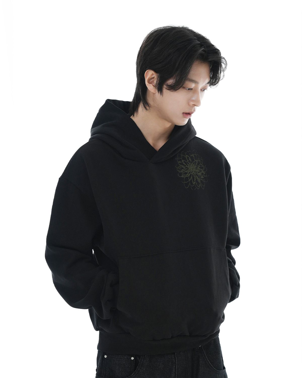 헤오진(HEOJIN) 디스토어터드 플라워 크롭 후디_블랙