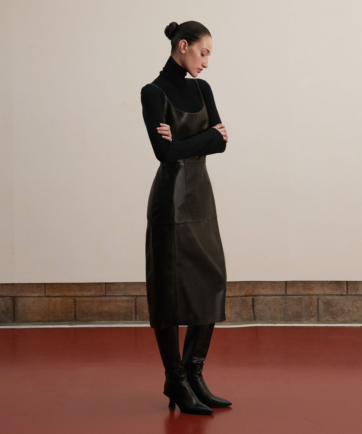 베르데마르(VERDEMAR) Lambskin Bustier Midi Dress