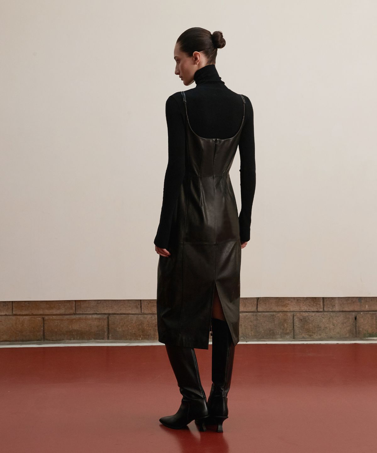 베르데마르(VERDEMAR) Lambskin Bustier Midi Dress