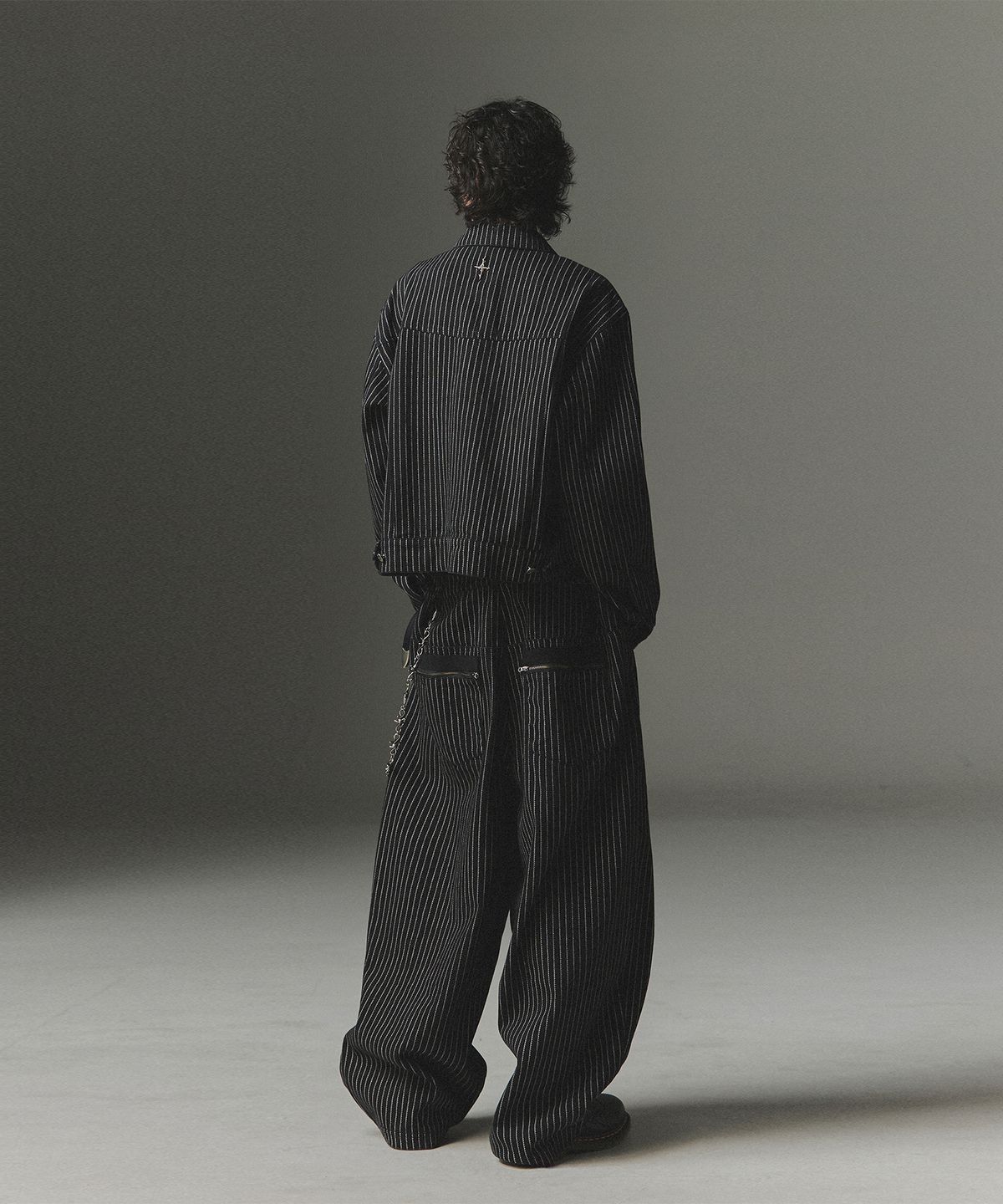 낫포너드(NOT4NERD) 4 Symbol Pendant Stripe Denim Jacket - Black