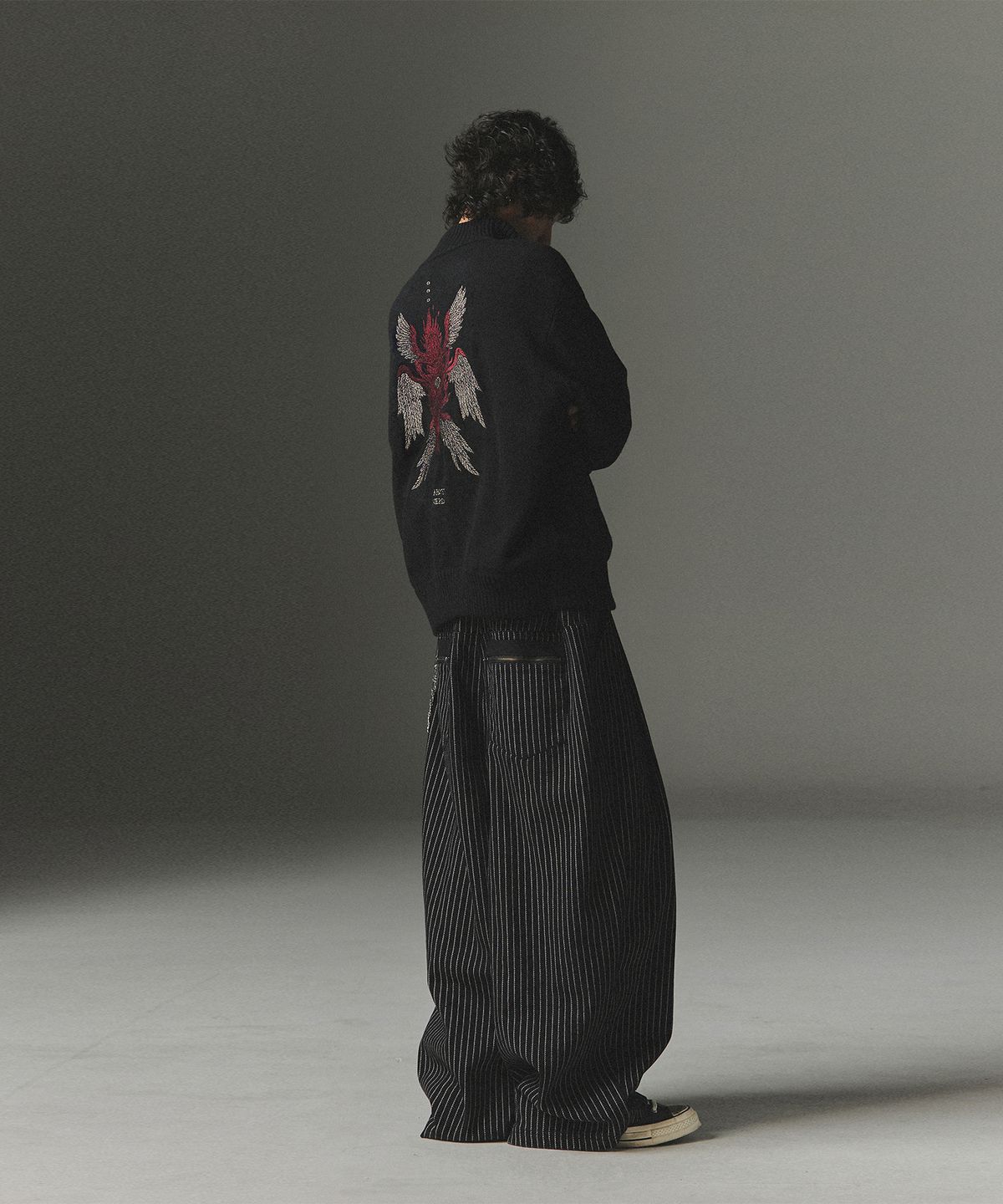 낫포너드(NOT4NERD) Waist Buckle Stripe Wide Fit Denim Pants - Black