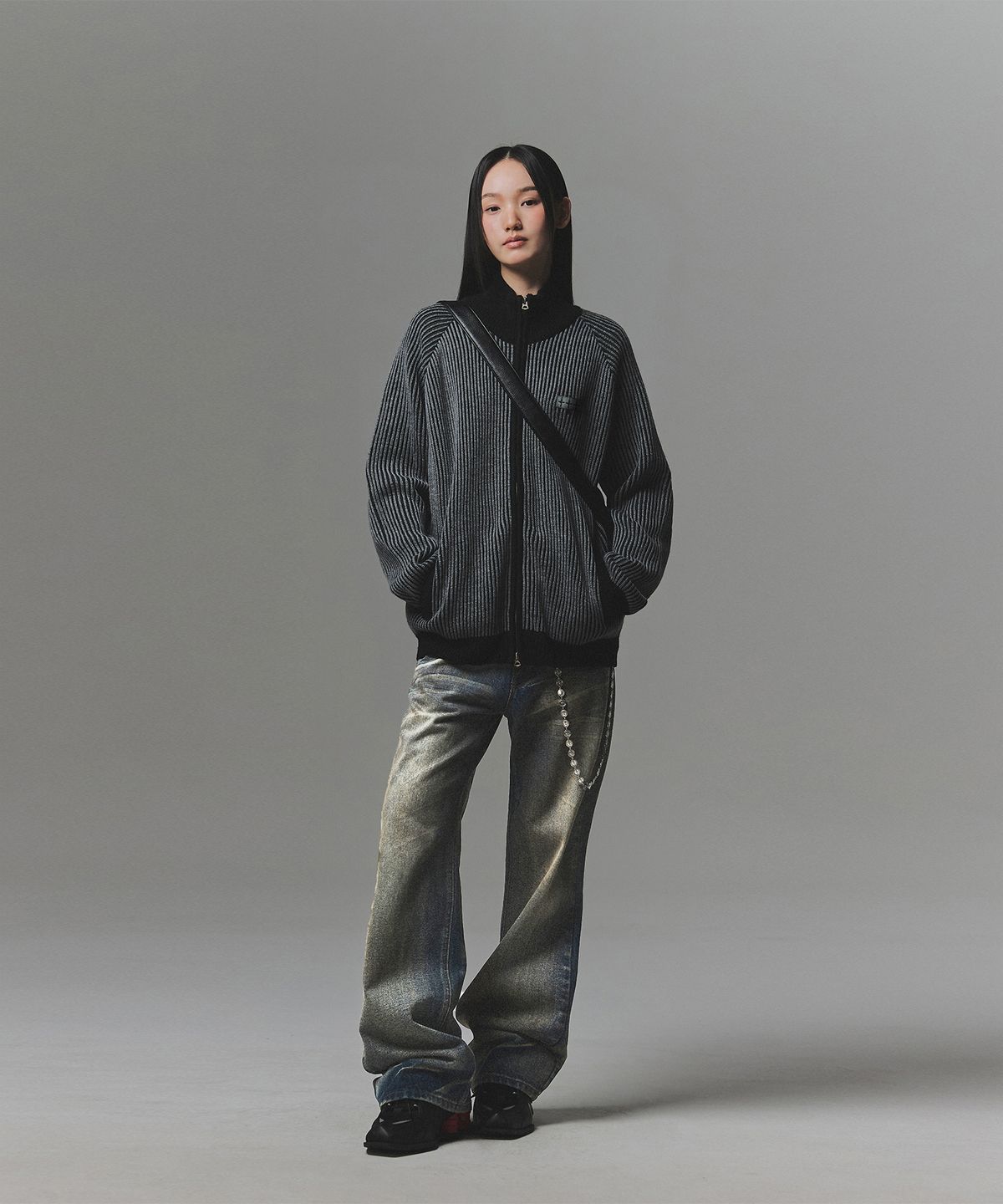 낫포너드(NOT4NERD) Symbol Stitch Low Rise Flare Fit Denim Pants - Deep Blue