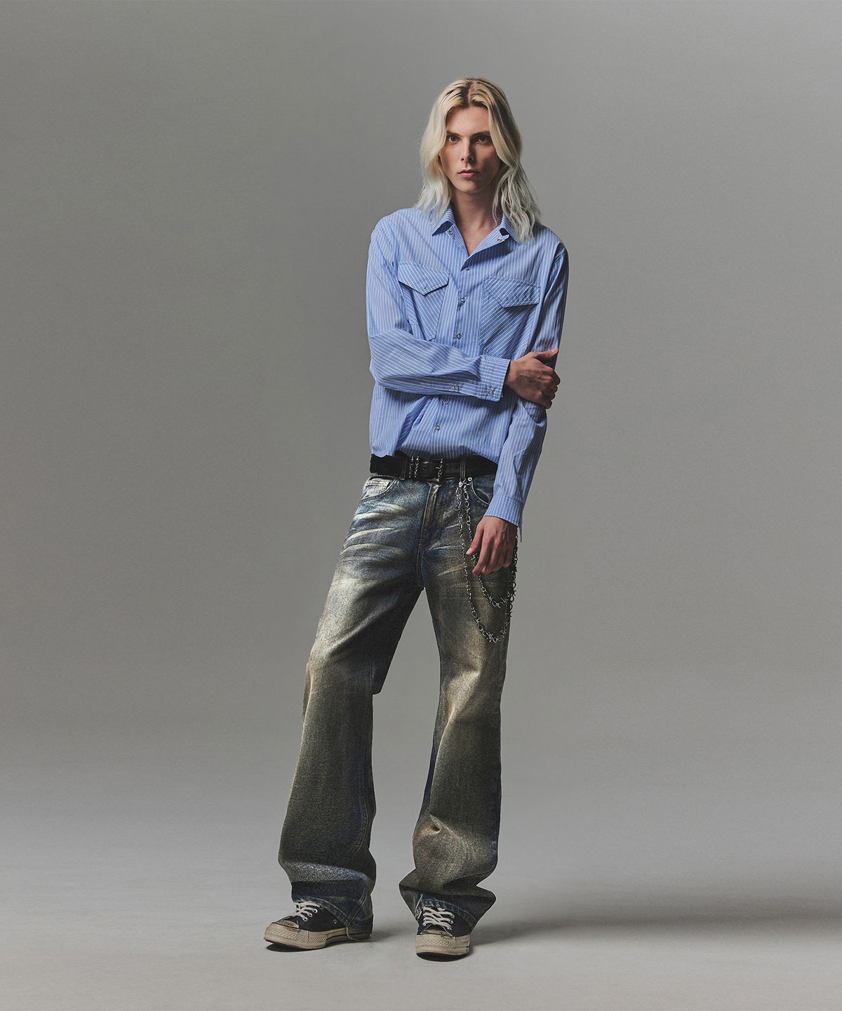낫포너드(NOT4NERD) Symbol Stitch Low Rise Flare Fit Denim Pants - Deep Blue