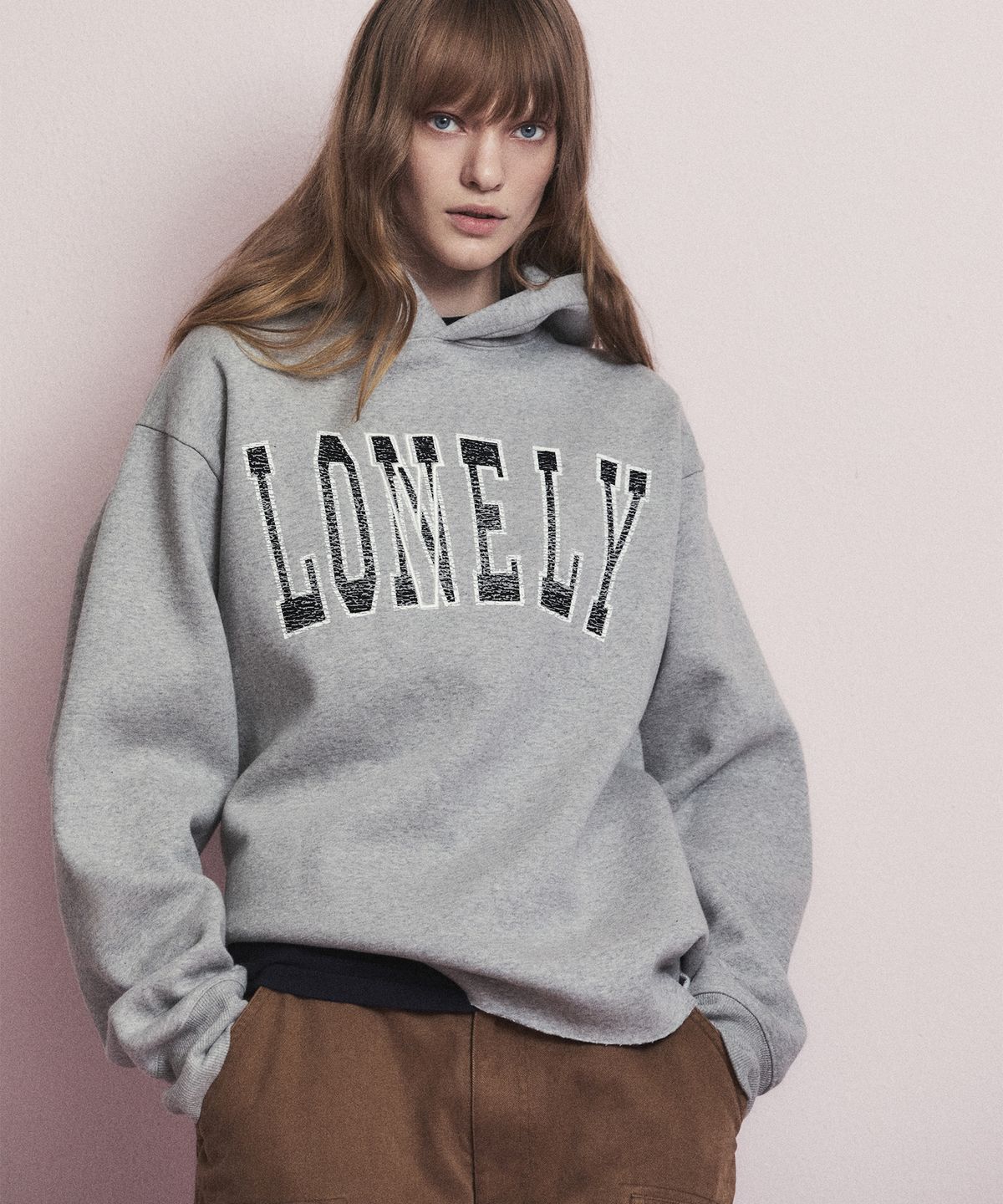 노앙(NOHANT) LONELY/LOVELY FLUFF CUT OFF HOODIE GRAY