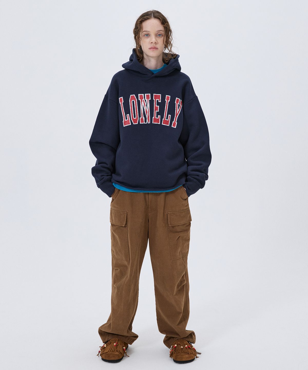노앙(NOHANT) [기모] LONELY/LOVELY FLUFF CUT OFF HOODIE NAVY