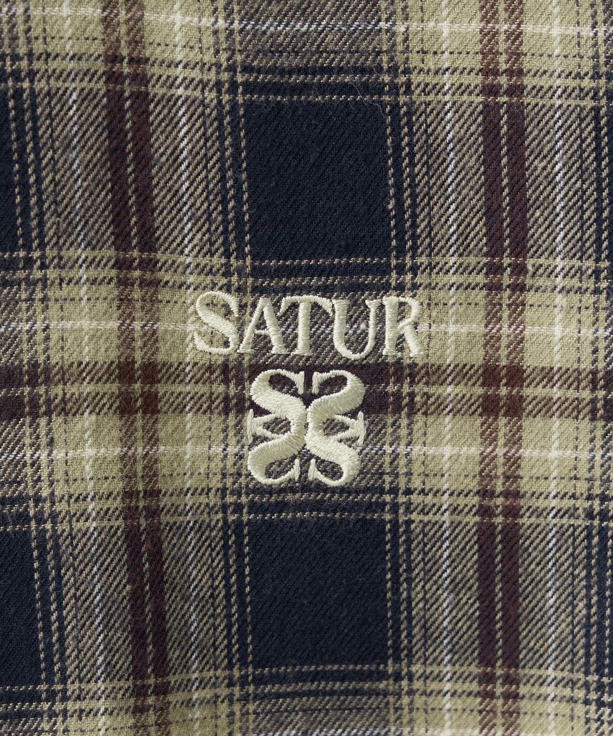 세터(SATUR) (W) 클래식 플란넬 체크 셔츠 네이비