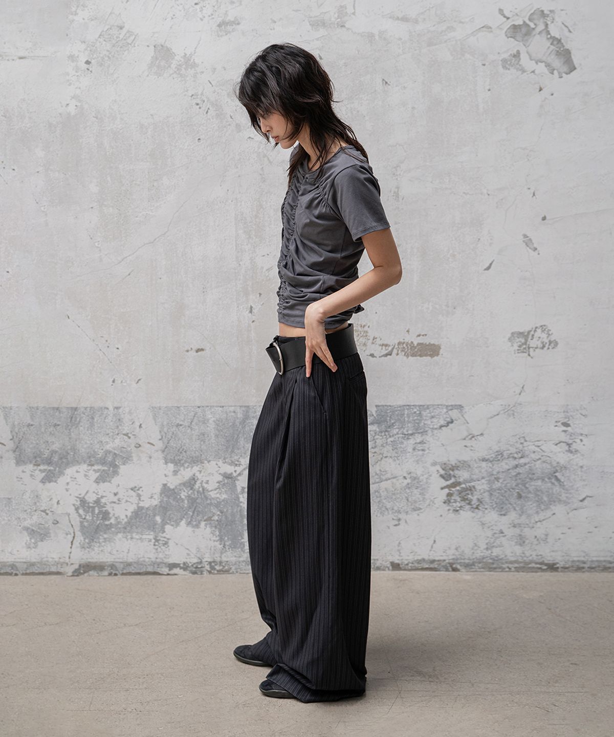 모산(MOSAN) STRIPE WIDE PANTS (BLACK)