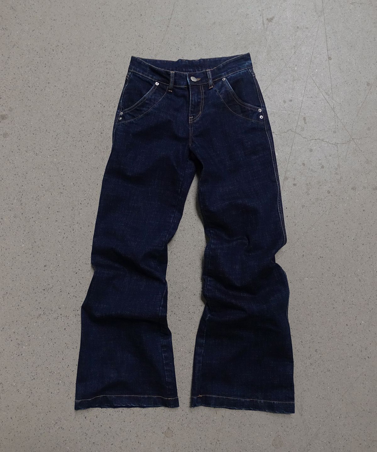 모산(MOSAN) BOOTCUT DENIM PANTS (DARK BLUE)