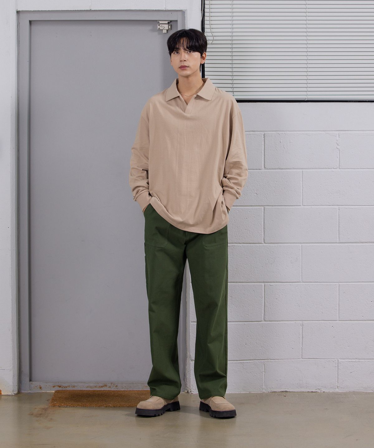 컨셉비(CONCEPTB) 와이드 퍼티그 워크 팬츠 카키