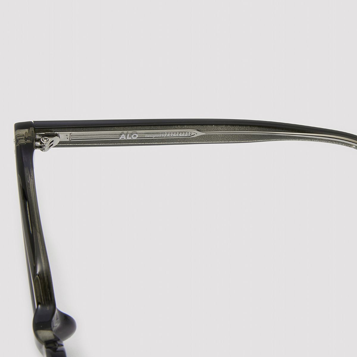 알로아이웨어(ALO EYEWEAR) [Essential] AL5504 1313G 잭클린 스퀘어 카키 안경테 블루라이트 차단 렌즈 선택