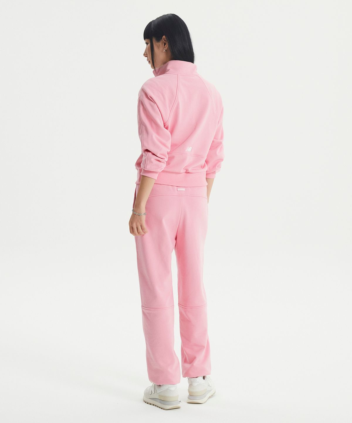 뉴발란스(NEW BALANCE) NBMLF4W932 / WOMEN 에센셜 조거 팬츠 (PINK)