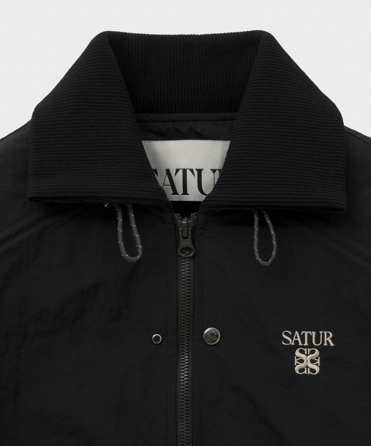 세터(SATUR) (W) 마론 나일론 크롭 봄버 자켓 블랙