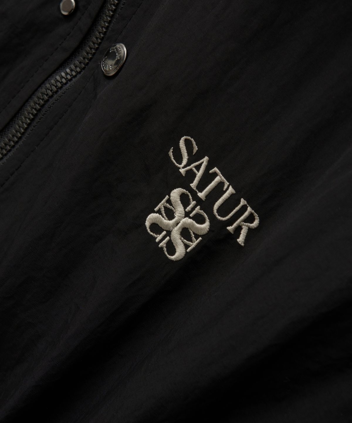 세터(SATUR) (W) 마론 나일론 크롭 봄버 자켓 블랙