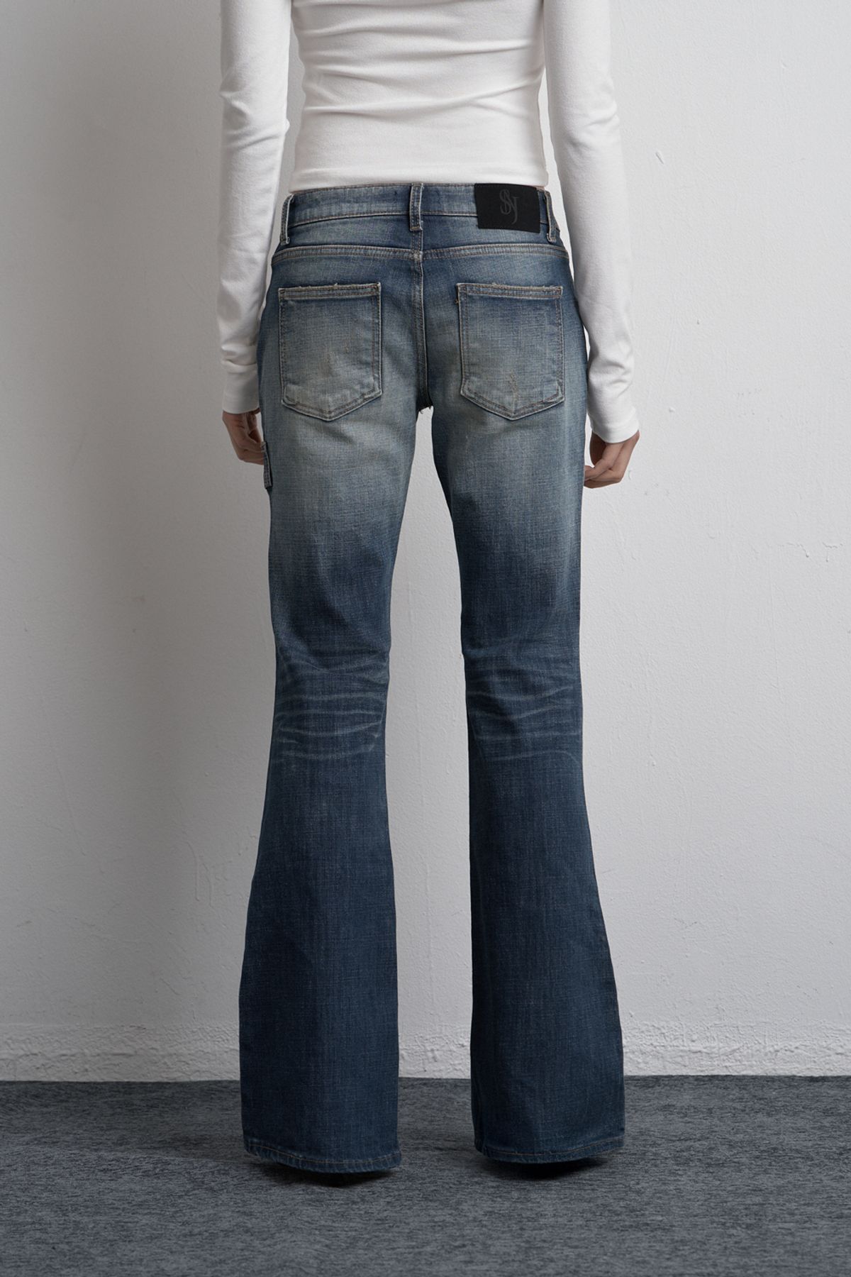 시너진(SYNERJYN) CARGO PAINTING DENIM PANTS BLUE
