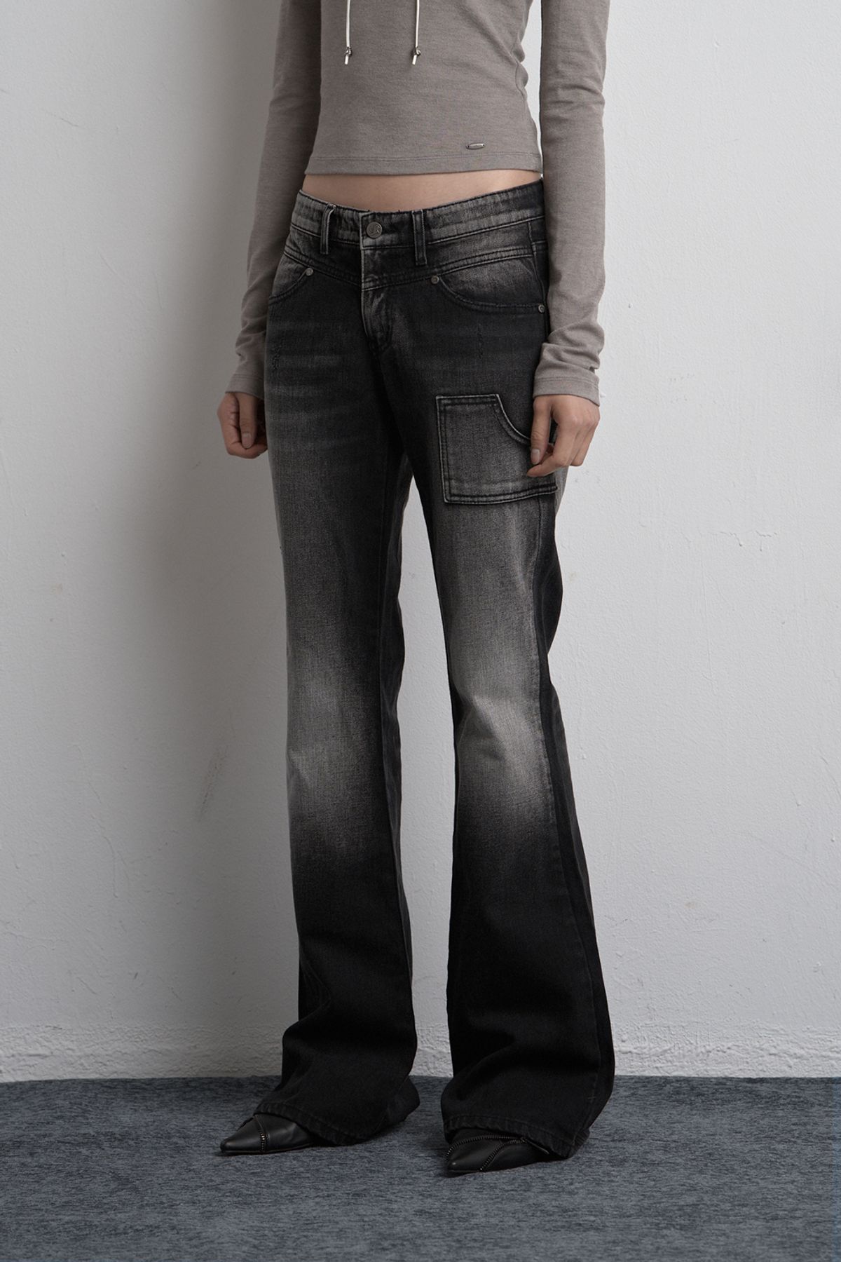 시너진(SYNERJYN) CARGO PAINTING DENIM PANTS BLACK