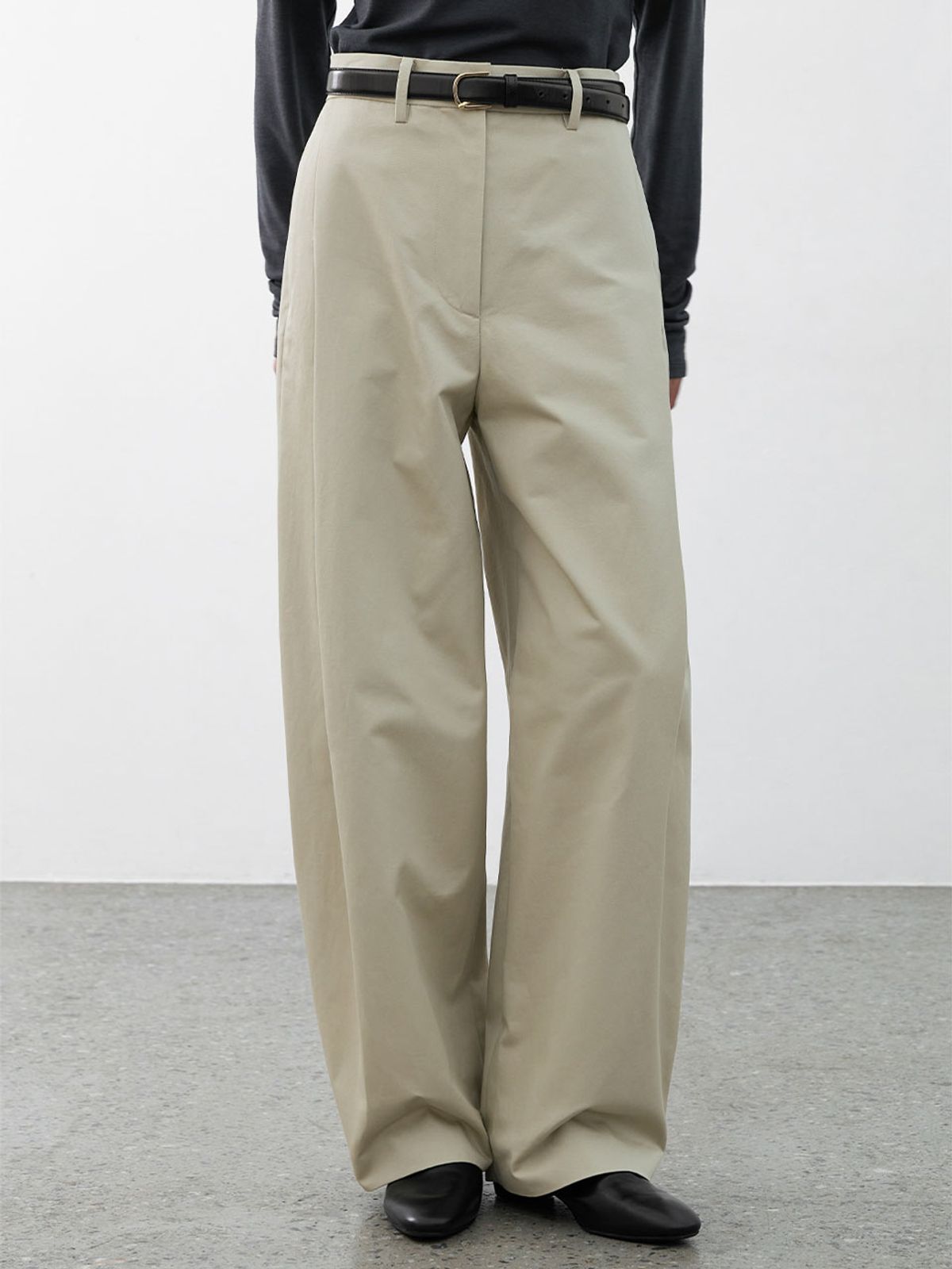 아틀리에 나인(ATELIER NAIN) CHINO VOLUME CURVED TUCK PANTS(PT-5708)