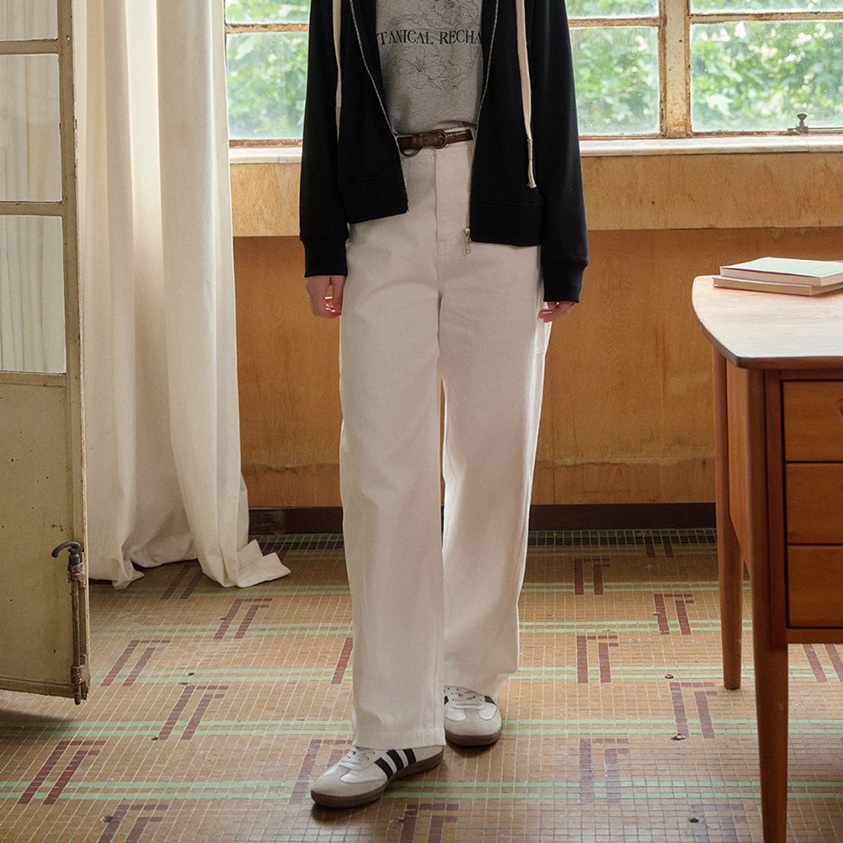 심플레트로(SIMPLE RETRO) SR_Cotton twill white pants