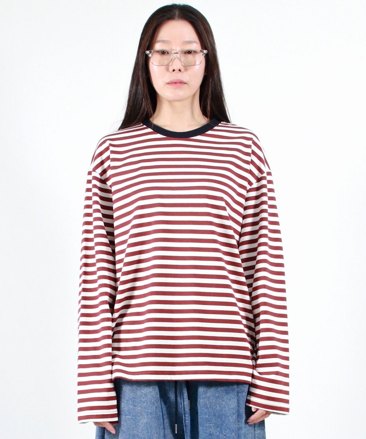 드마크(DEMARC) STRIPE LOOSE-FIT LONG SLEEVE TEE -  burgundy