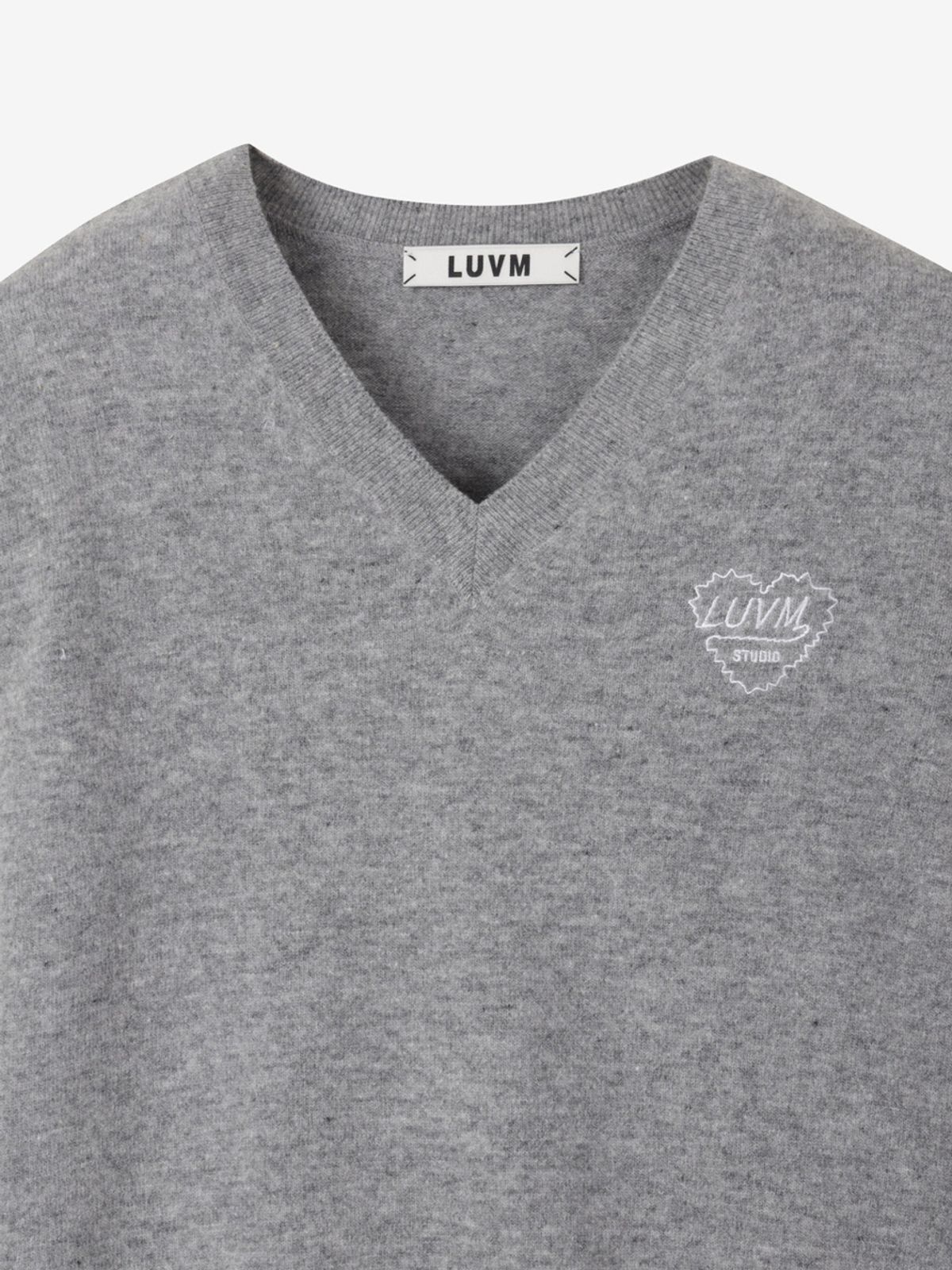 엘유브이엠(LUVM) V-NECK KNIT PULLOVER_MELANGE GRAY