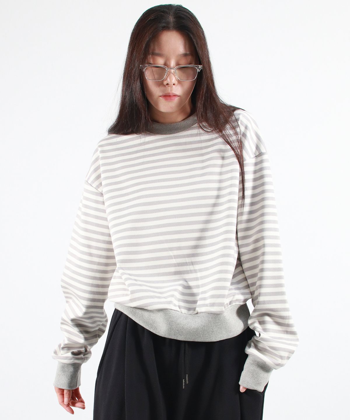 드마크(DEMARC) STRIPE MEDIUM-FIT SWEATSHIRT -  Gray