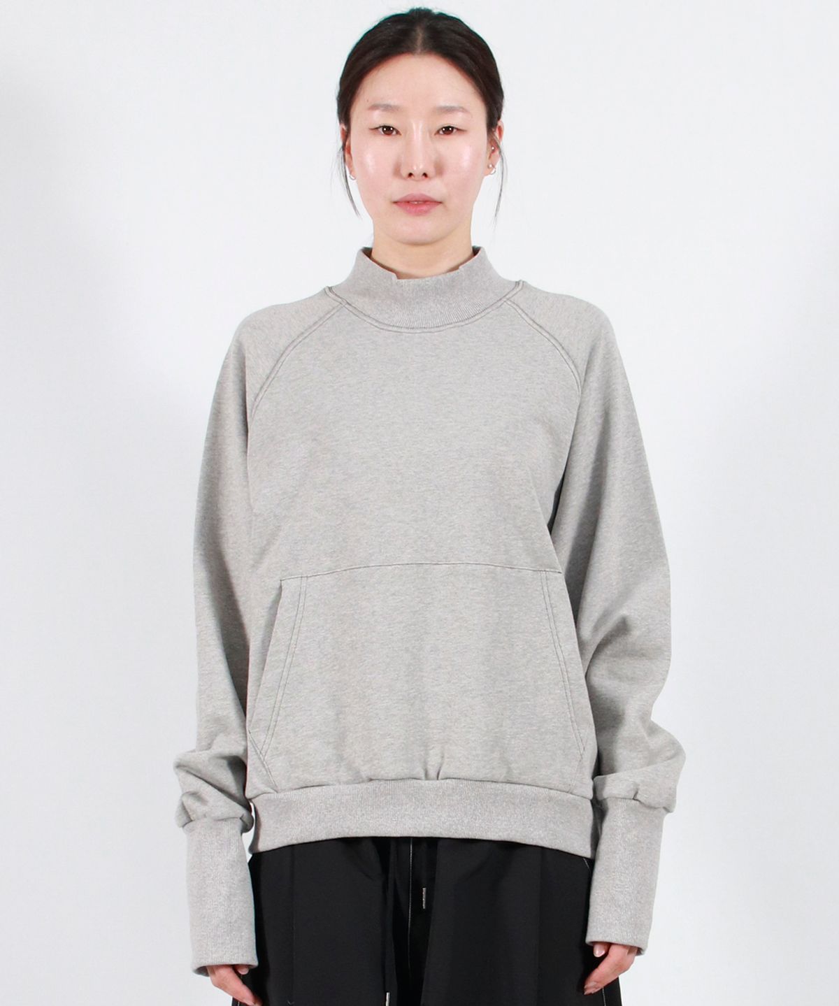 드마크(DEMARC) HIGH-NECK MEDIUM-FIT STITCH RAGLAN SWEATSHIRT -  Gray