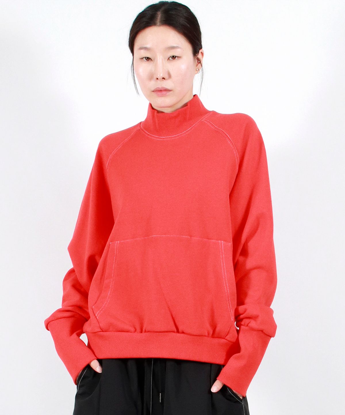 드마크(DEMARC) HIGH-NECK MEDIUM-FIT STITCH RAGLAN SWEATSHIRT -  Red