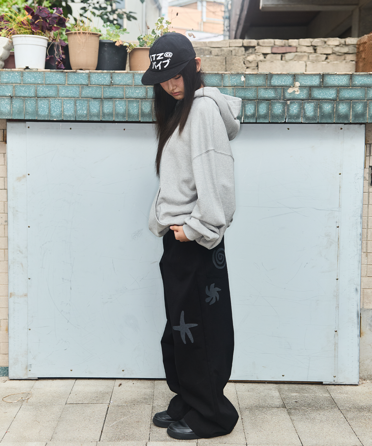 MUSINSA公式 | ITZAVIBE DOODLE COTTON PANTS