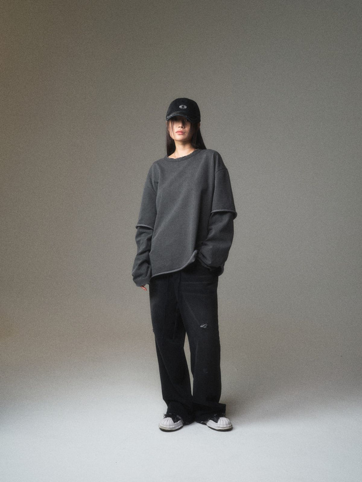 언커먼(UNCMN) 레이어드 롱슬리브 티셔츠