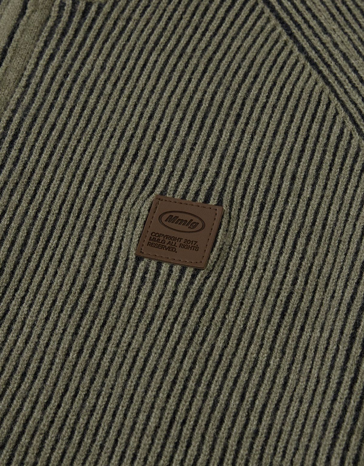엠엠엘지(MMLG) [Mmlg] TWO TONE HIGH NECK KNIT ZIPUP (OLIVE)