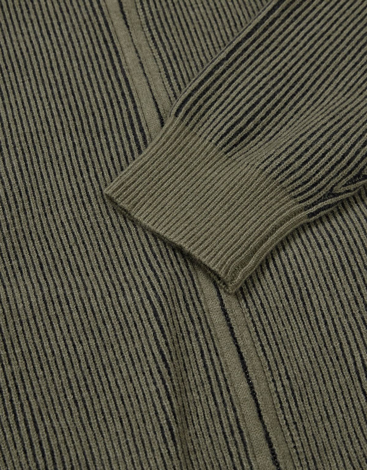엠엠엘지(MMLG) [Mmlg] TWO TONE HIGH NECK KNIT ZIPUP (OLIVE)