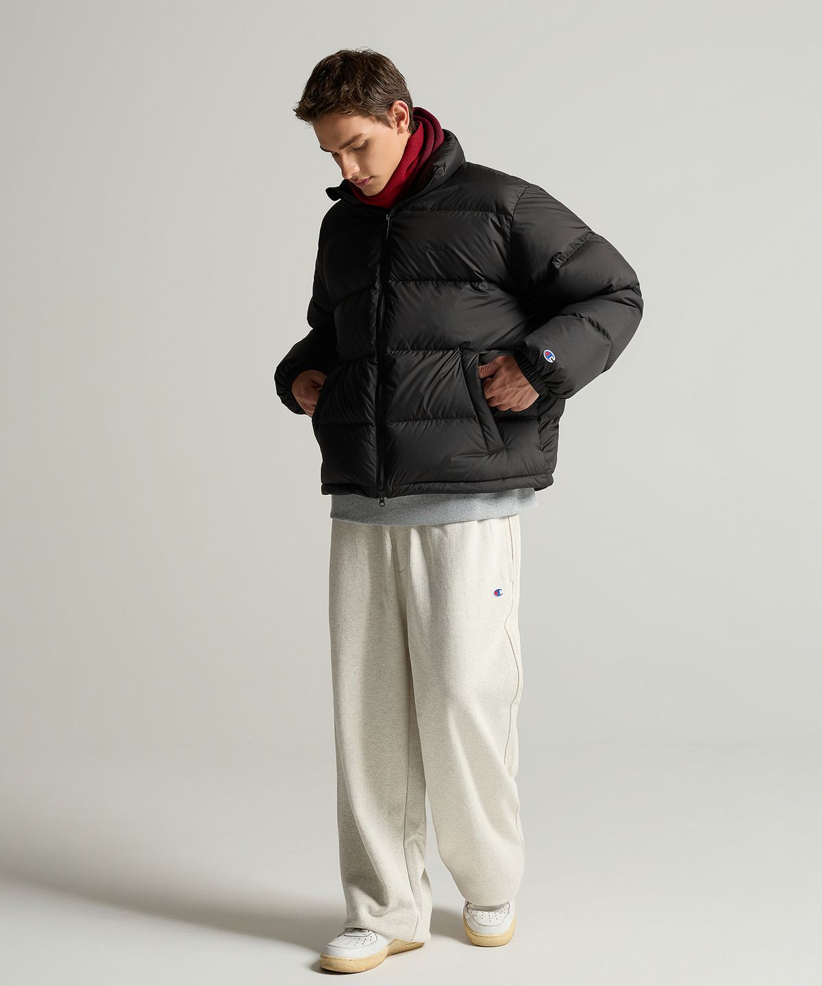 챔피온(CHAMPION) C로고 와이드핏 스웨트 조거 팬츠 Oatmeal