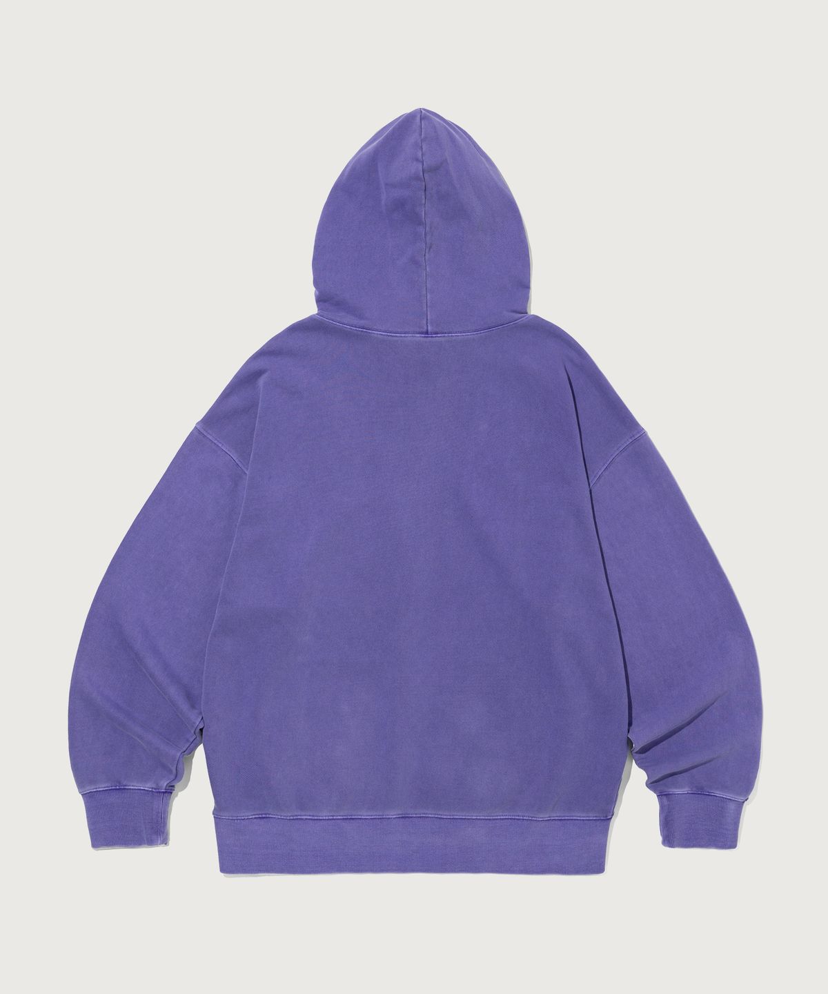 챔피온(CHAMPION) 빅 로고 피그먼트 오버핏 후드 티셔츠 Purple