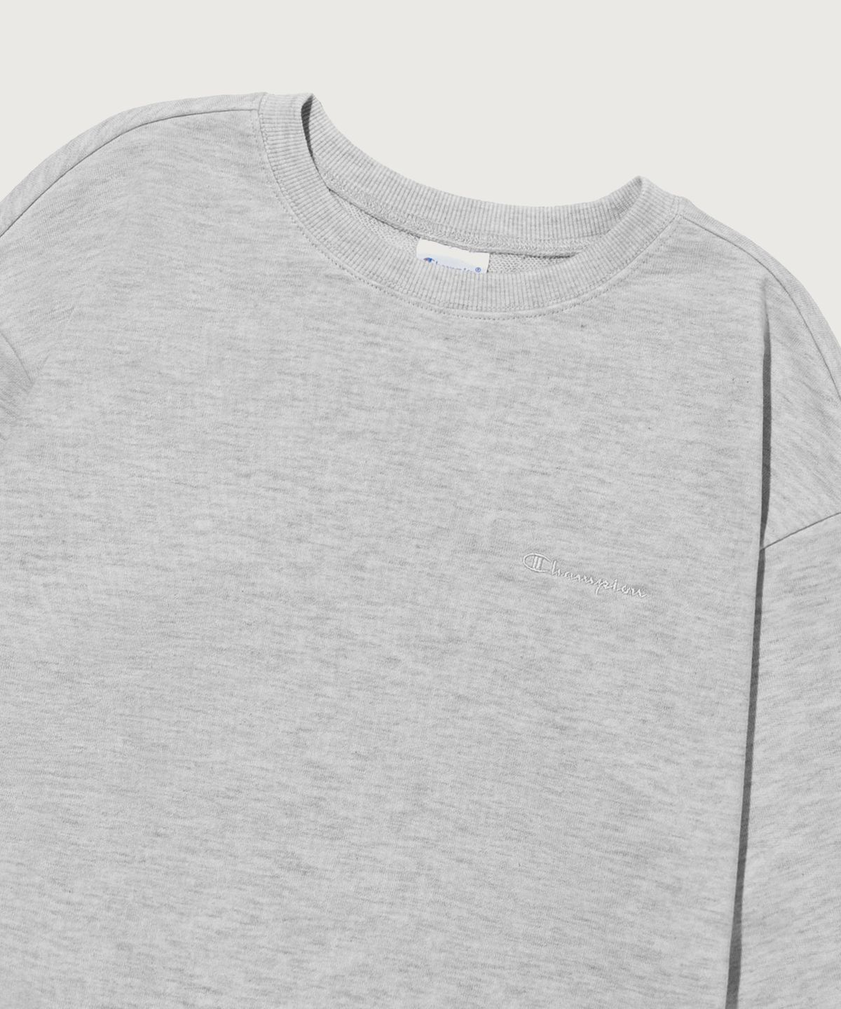 챔피온(CHAMPION) 여성 스몰 로고 레귤러핏 스웨트셔츠 Grey