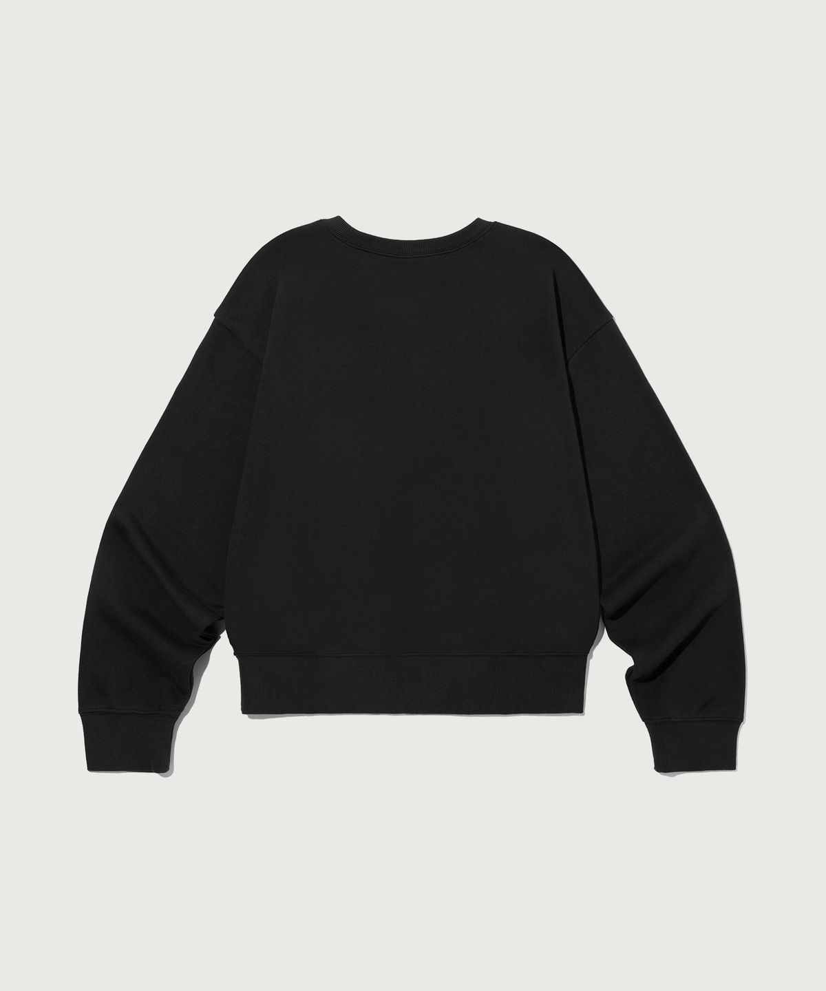챔피온(CHAMPION) 여성 스몰 로고 레귤러핏 스웨트셔츠 Black
