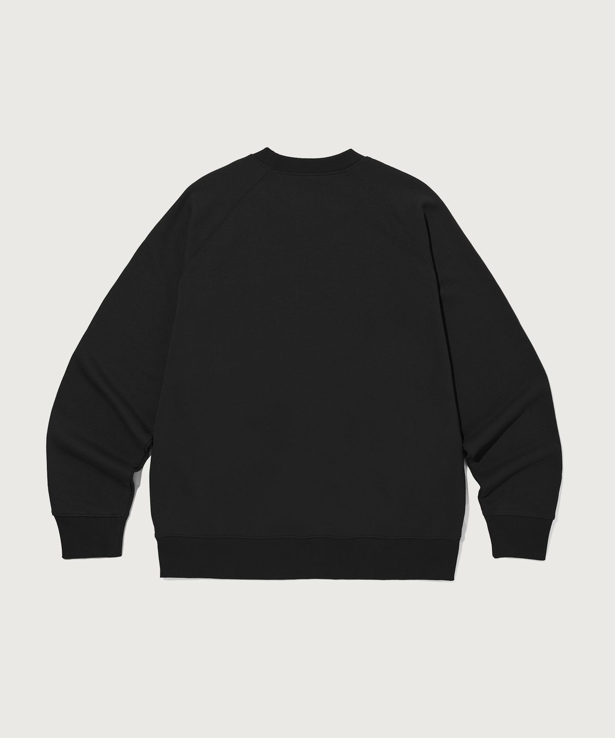 챔피온(CHAMPION) 스몰 로고 루즈핏 스웨트셔츠 Black