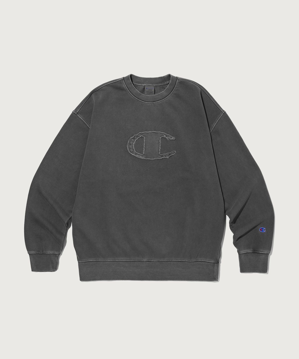 챔피온(CHAMPION) C로고 피그먼트 오버핏 스웨트셔츠 Charcoal