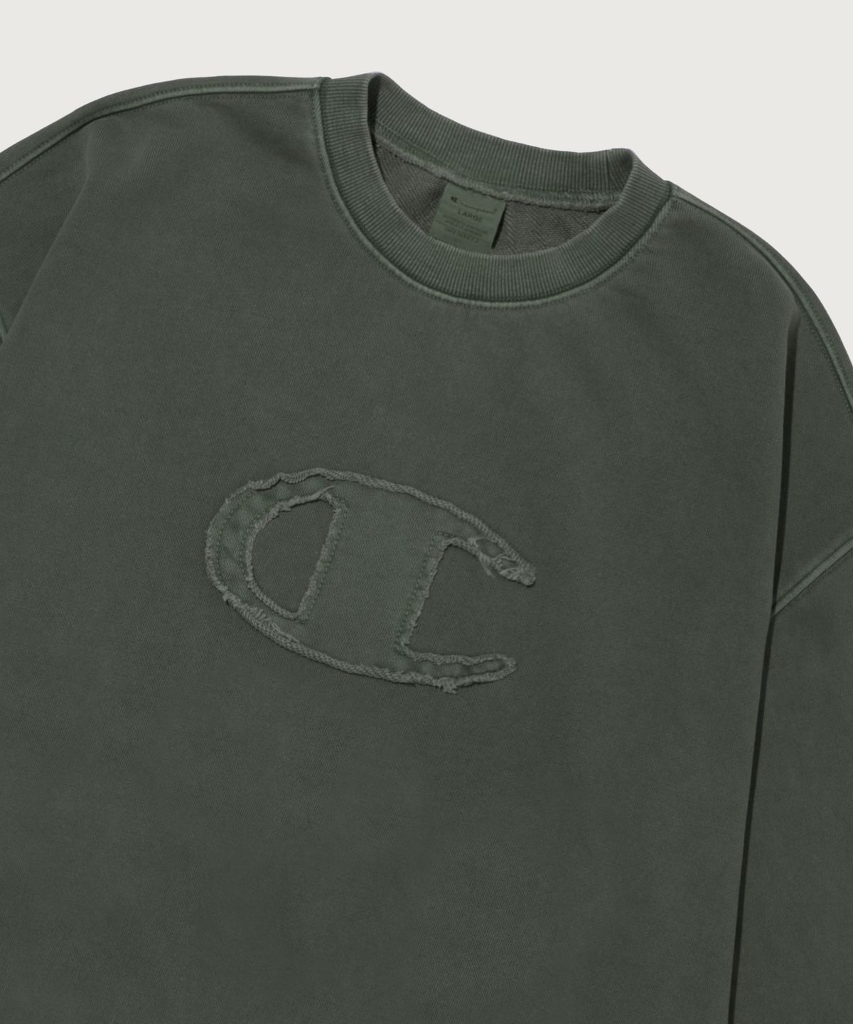 챔피온(CHAMPION) C로고 피그먼트 오버핏 스웨트셔츠 Green
