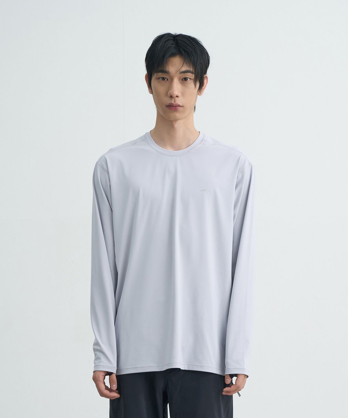 고요웨어(GOYOWEAR) 아스킨 로고 롱 슬리브 (라이트 그레이)
