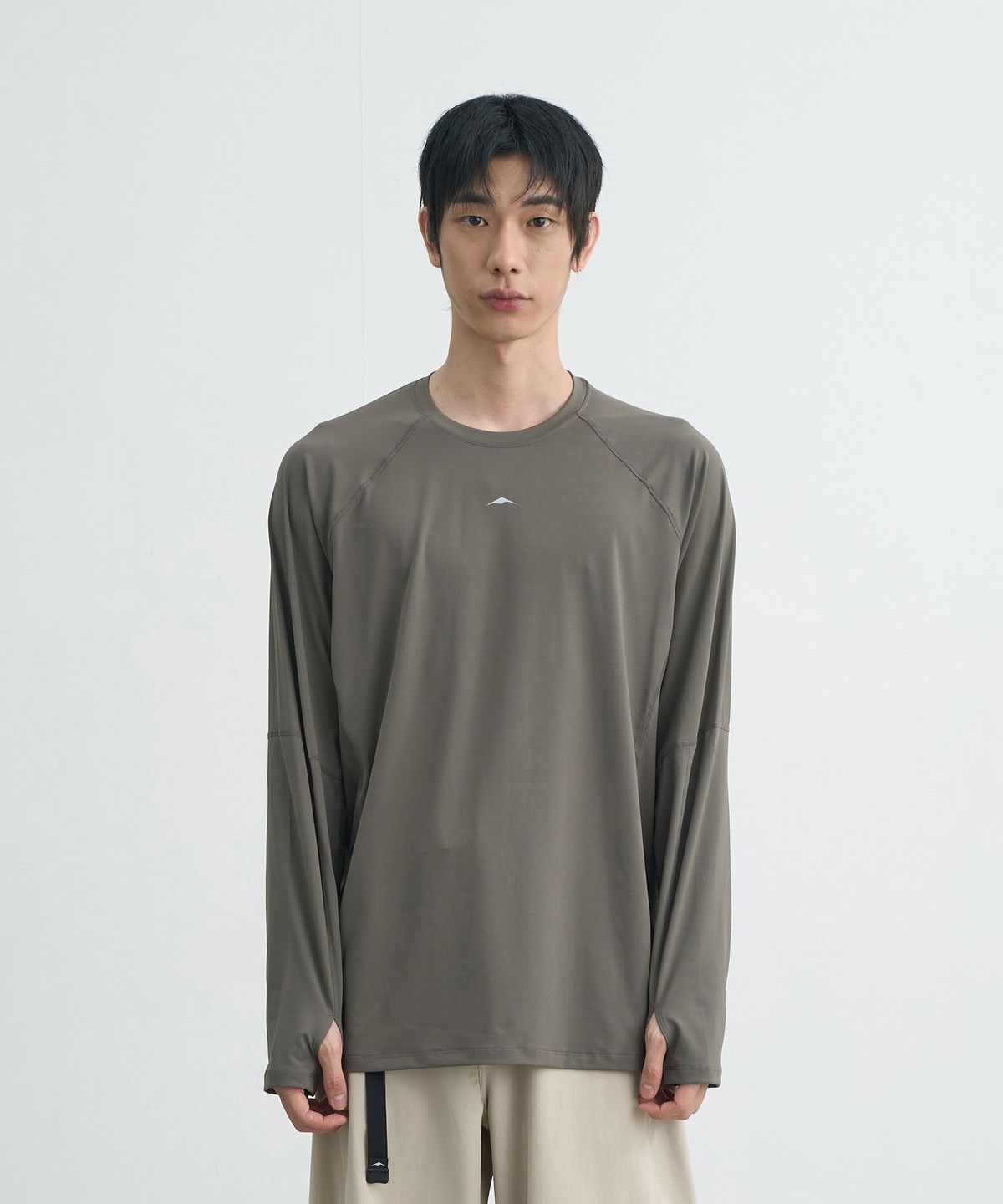 고요웨어(GOYOWEAR) 디비전 아스킨 롱 슬리브 (카키 그레이)