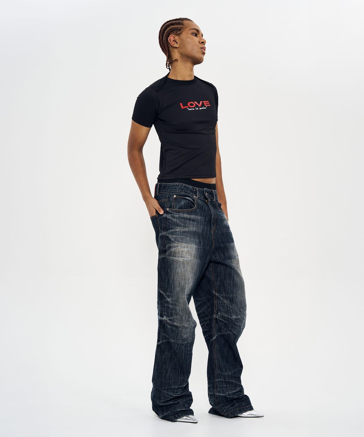 월드딜레마(WORLDDILEMA) LOVE PRINTING Shrunken Fit T-Shirts (Black)