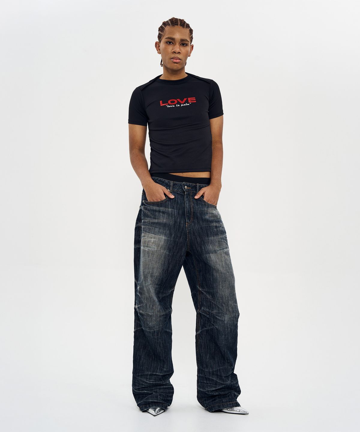 월드딜레마(WORLDDILEMA) LOVE PRINTING Shrunken Fit T-Shirts (Black)