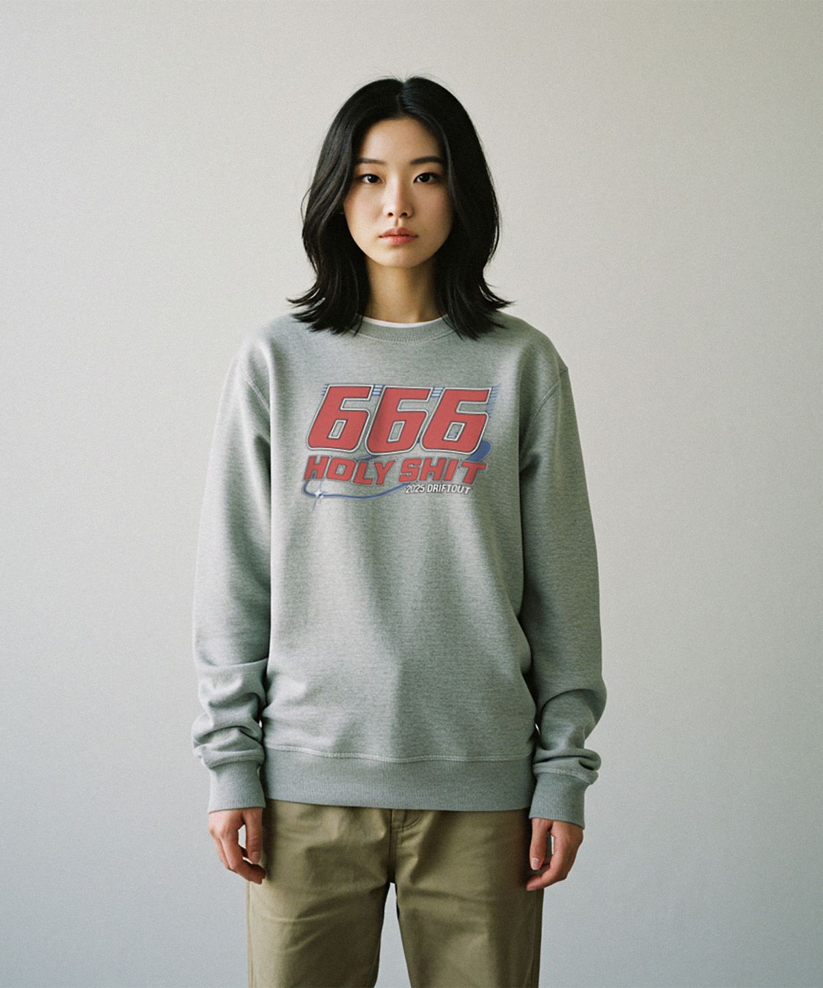 드리프트아웃(DRIFTOUT) 666 홀리 레이싱 스웻셔츠 (3color)