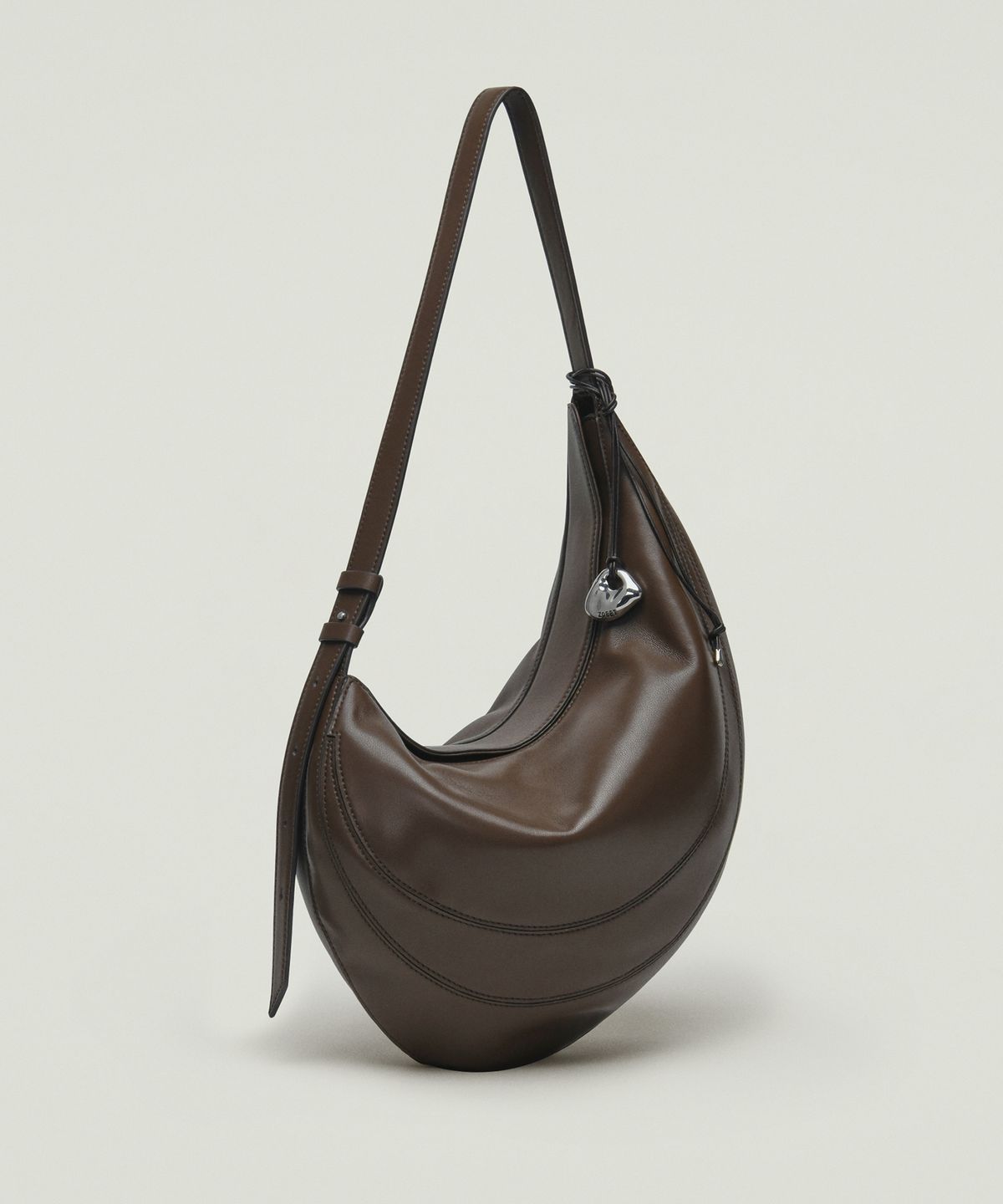 조에뜨(ZOEET) PEBBLE SHOULDER LEATHER BAG (ESPRESSO)