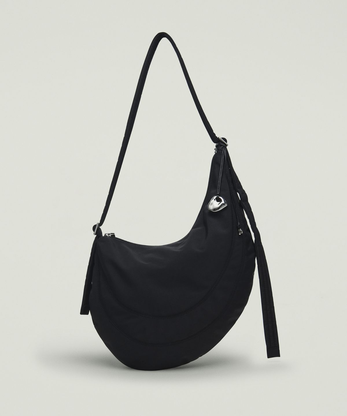 조에뜨(ZOEET) PEBBLE SHOULDER FABRIC BAG (MIDNIGHT)