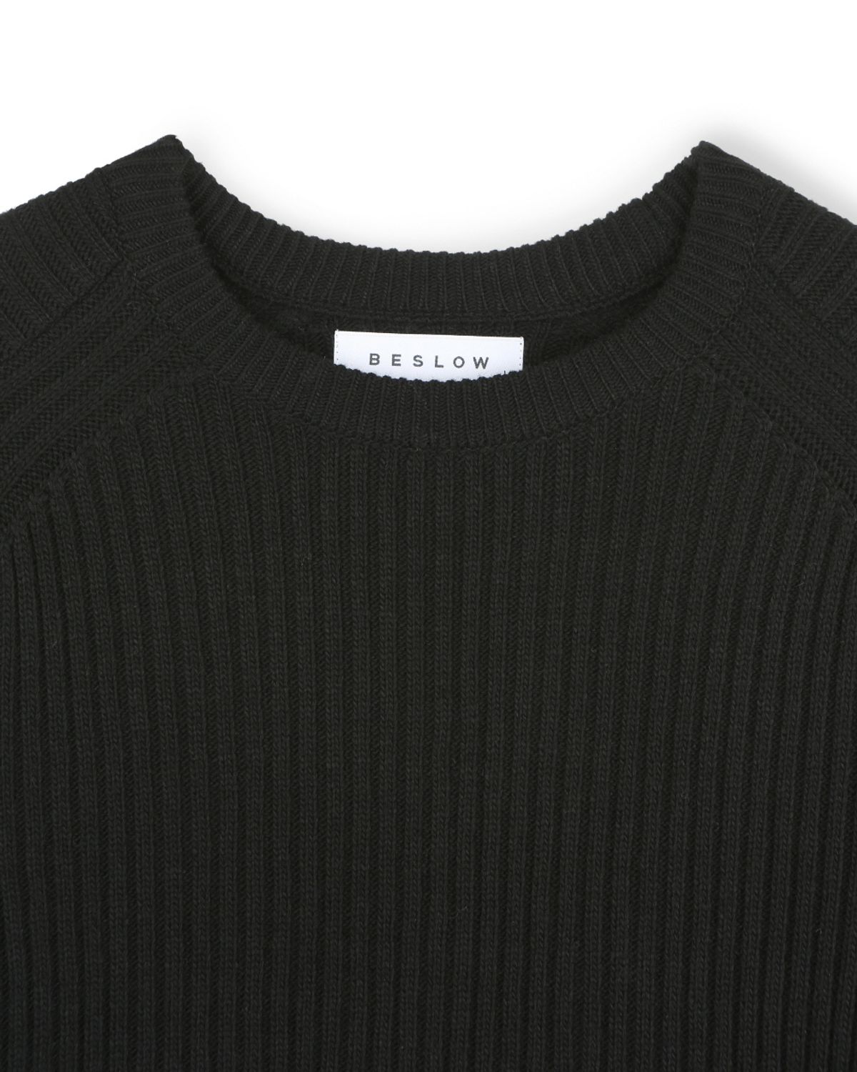 비슬로우(BESLOW) CASHMERE BLENDED SLIM FIT CREW NECK KNIT BLACK