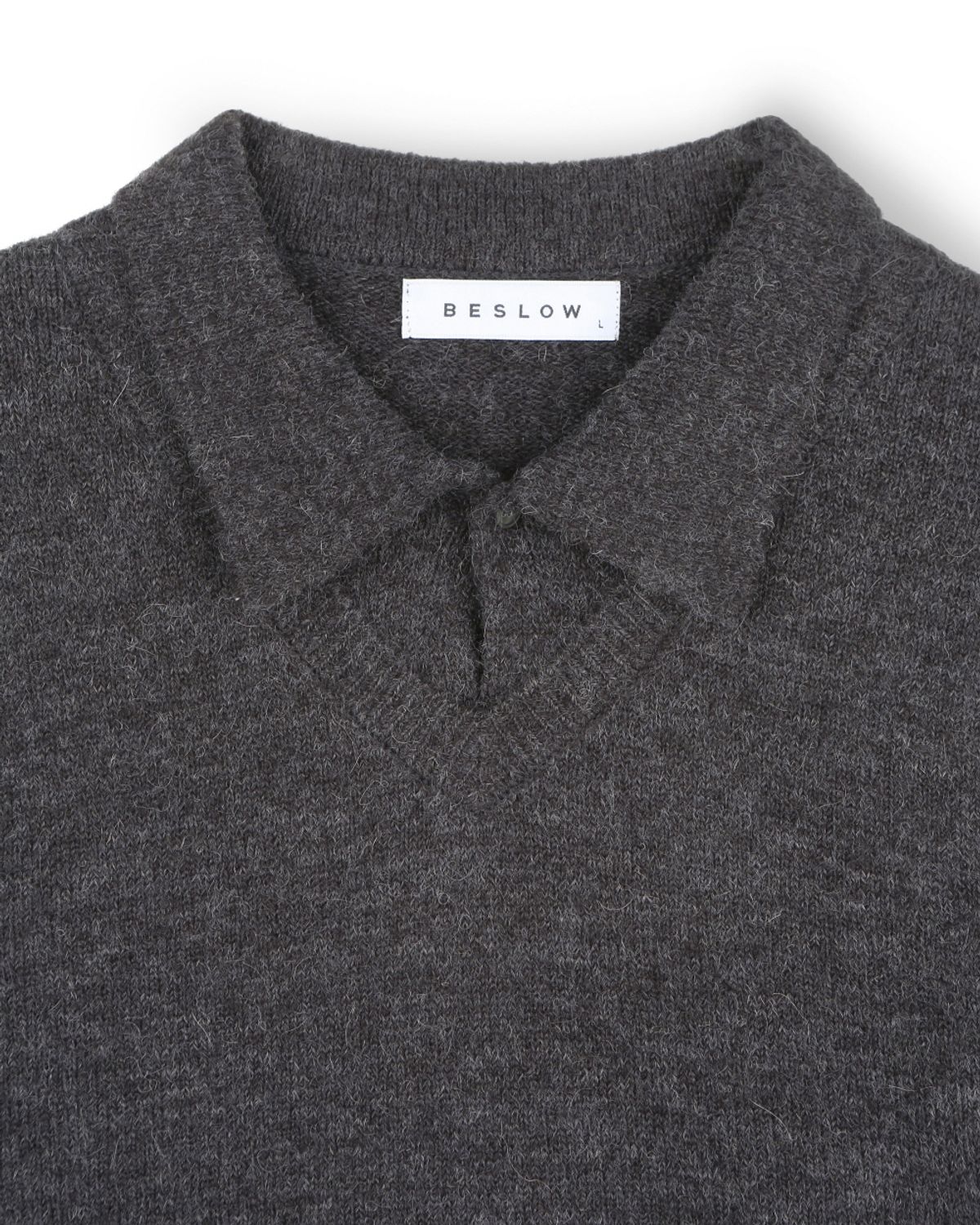 비슬로우(BESLOW) LAYERED COLLAR KNIT MELANGE CHARCOAL