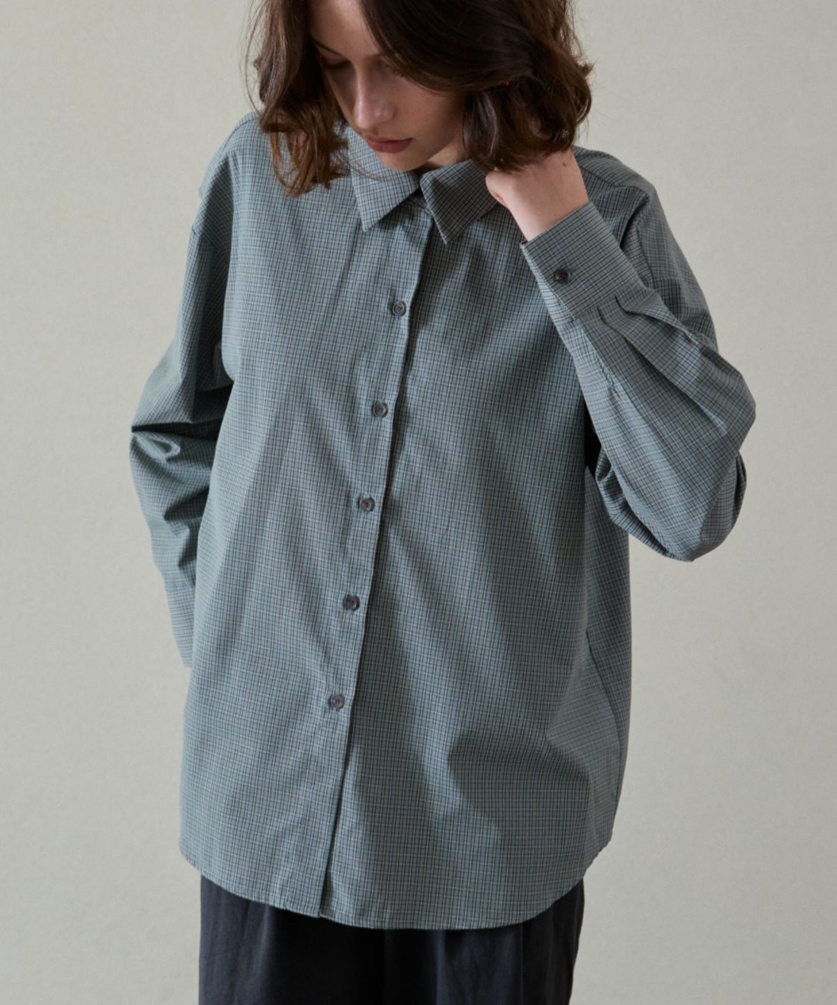 위오이(WIOE) Vintage Check Shirt_Misty Blue