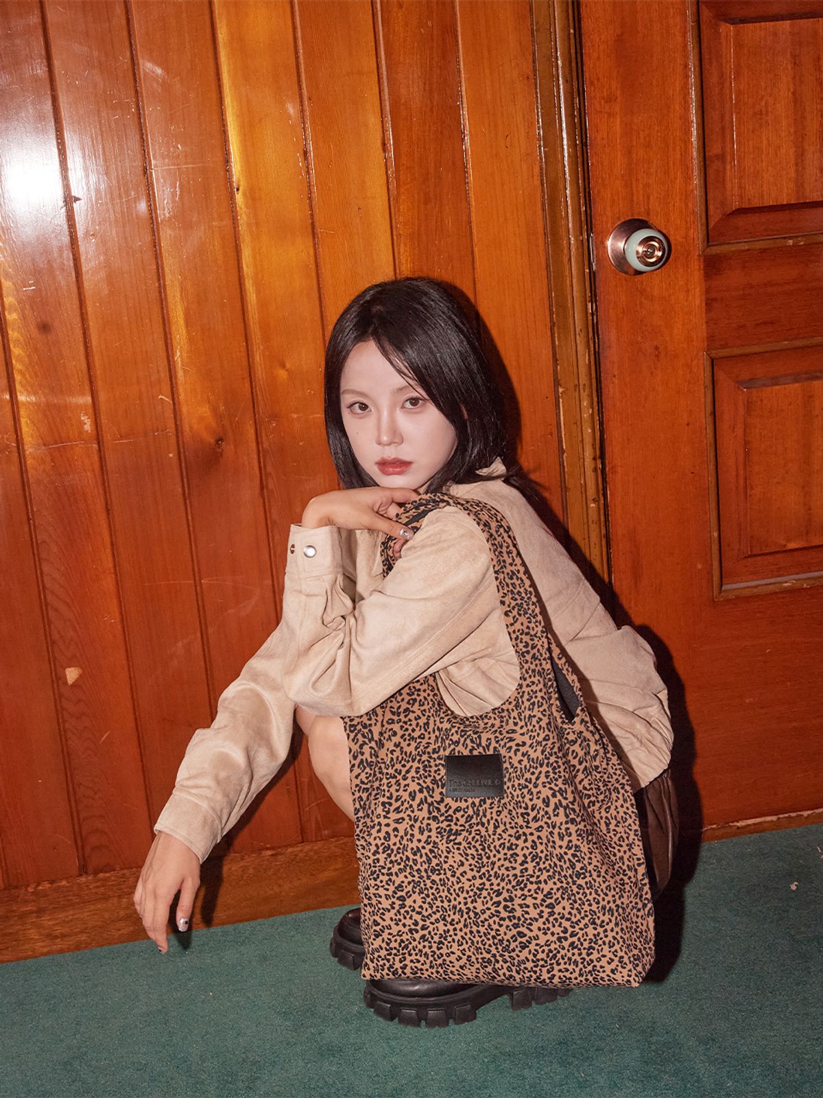 더그린랩(THE GREEN LAB) FAUX 벨벳 스웨이드 블루종 쟈켓 [아이보리]