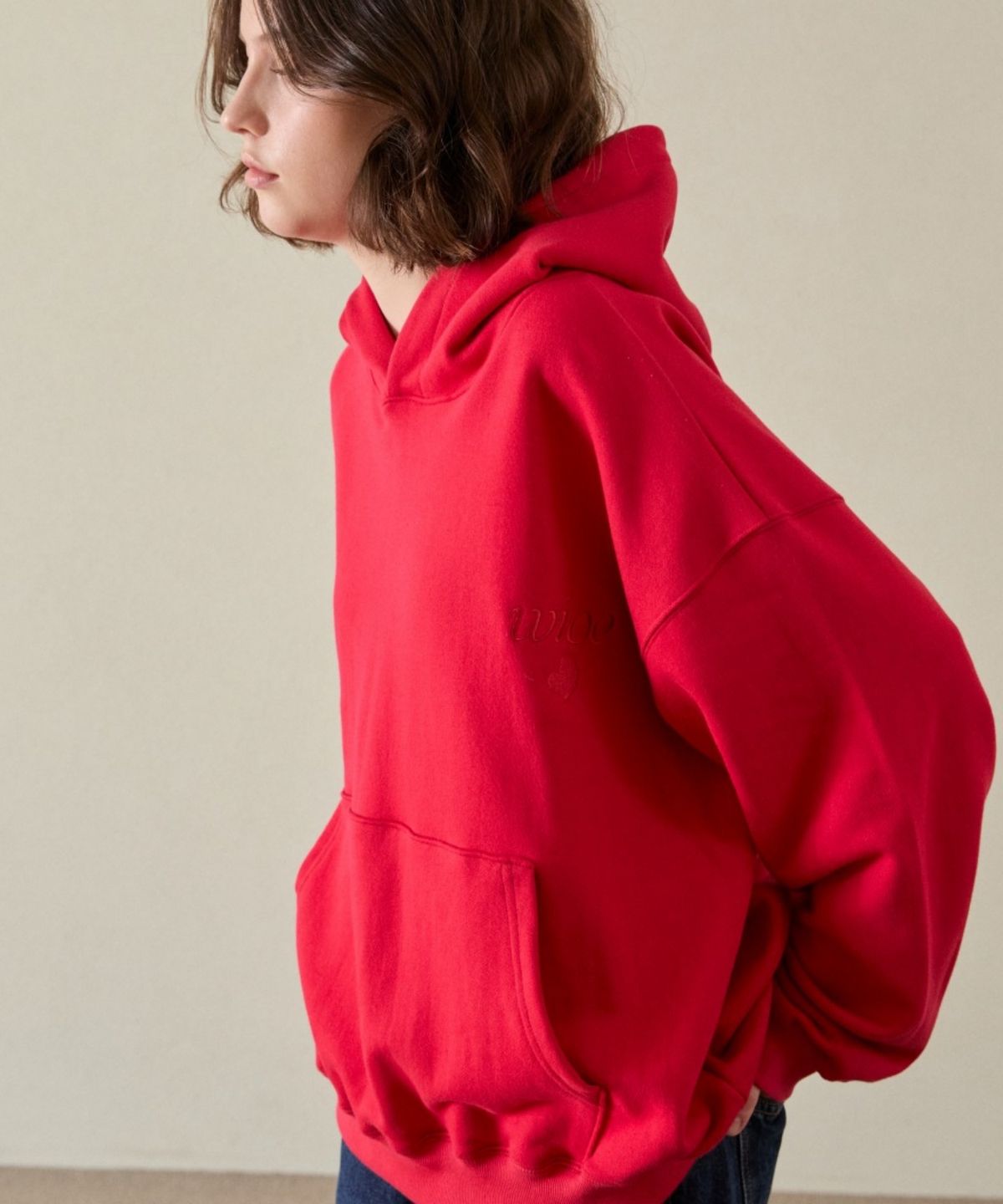 위오이(WIOE) Wioe Heart Hoodie_Red