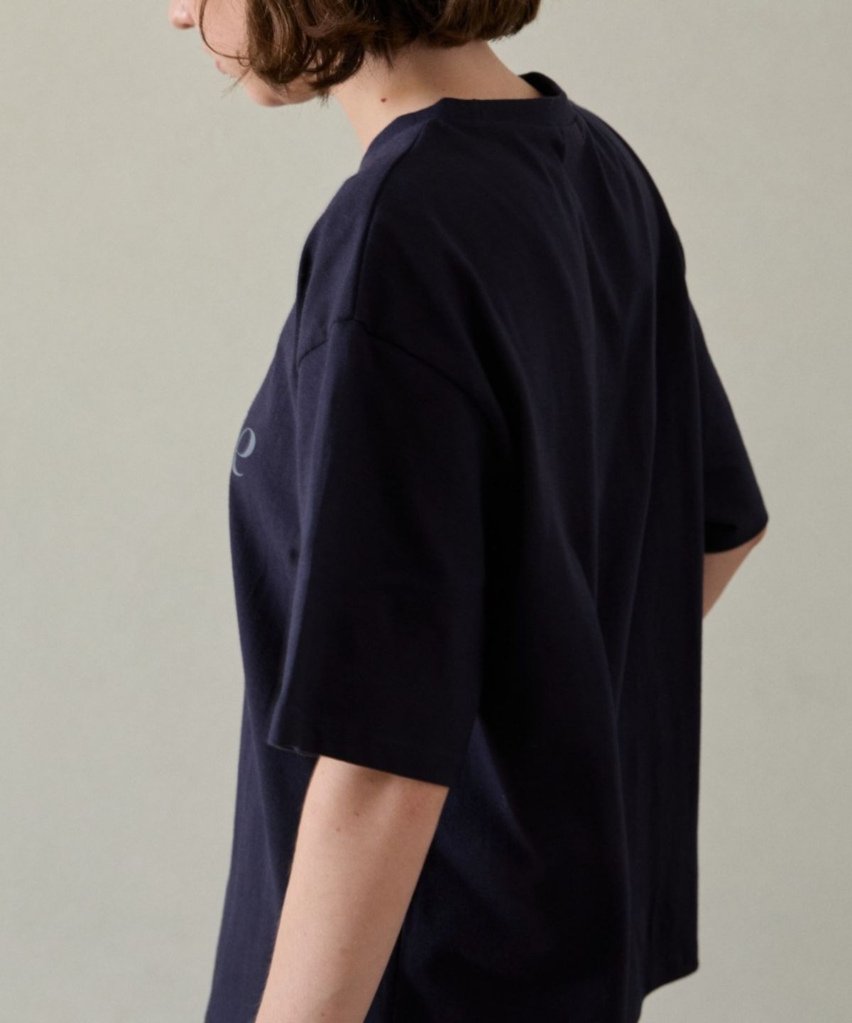 위오이(WIOE) With Love Overfit Tshirt_Navy